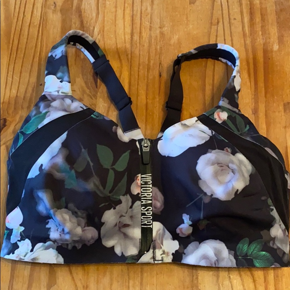 Victoria Secret Incredible Knockout Ultra Max 34DD